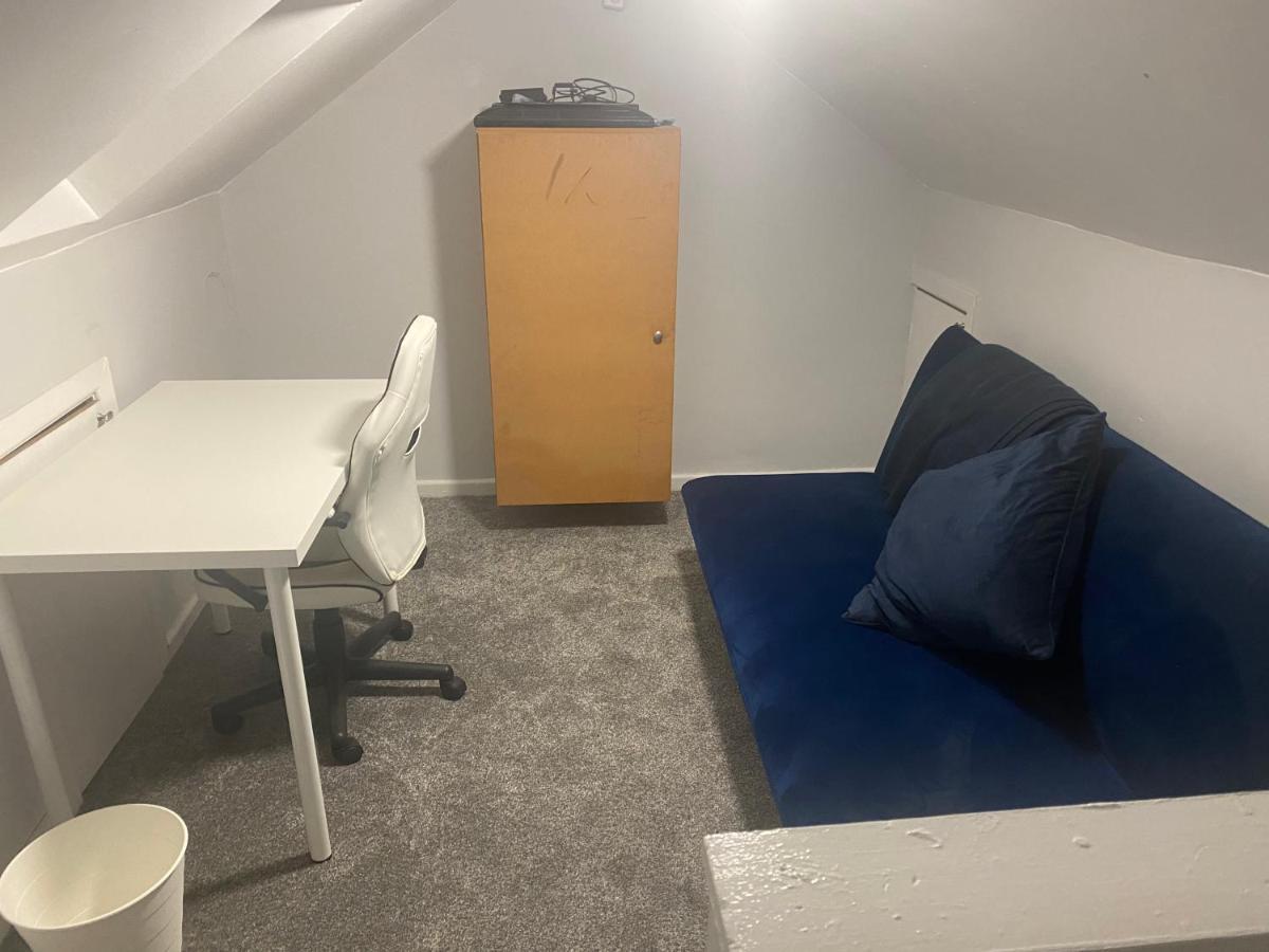Convenient Room Belfast Buitenkant foto